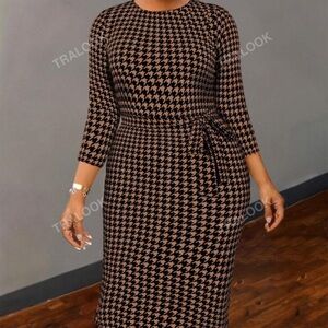 SHEIN Black Tan Sheath Dress 3/4 Sleeve Crew Neck